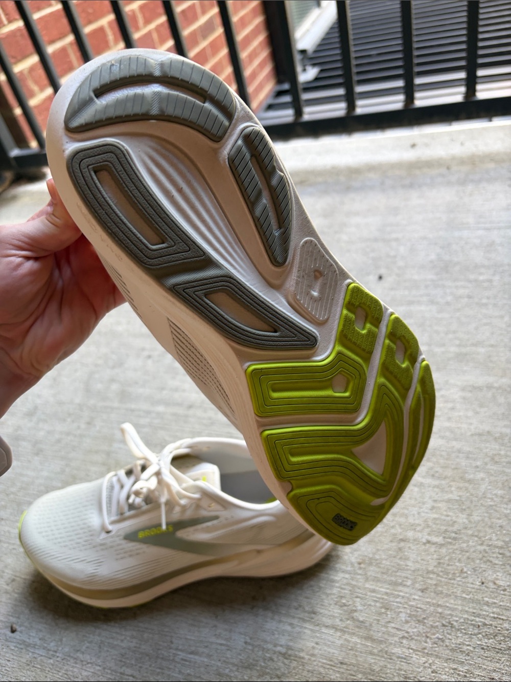 Brooks Revel 8 White Running Sneakers with Neon Yellow Accents - Picture 2 of 3